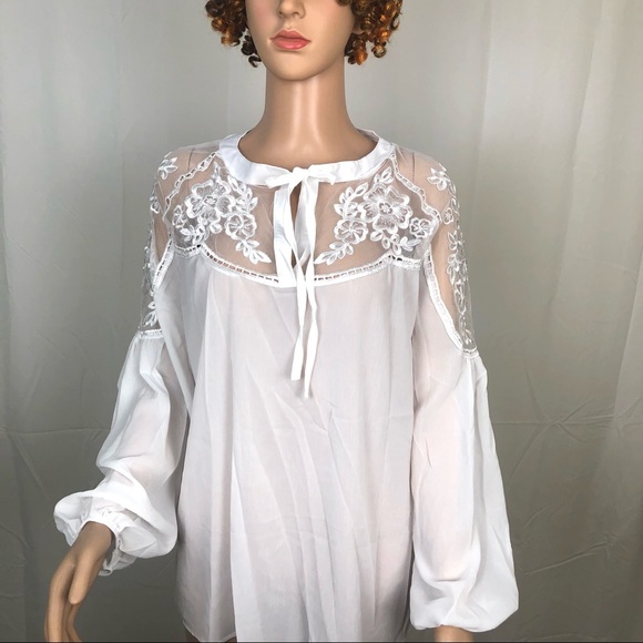 Boho White Lace Floral Embroidery Blouse - Picture 7 of 7